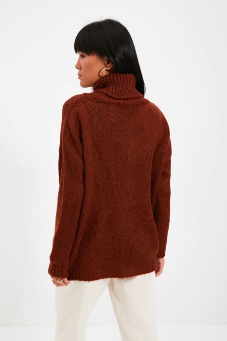 Emerald Turtleneck Sweater