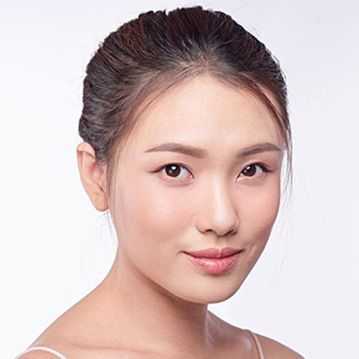 Minimalist Makeup